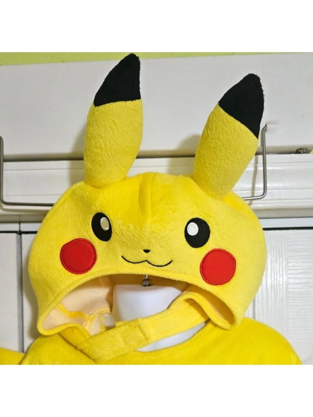 Pokemon Pikachu Classic Costume Kids 4-6 Attached Tail Soft Hood Halloween